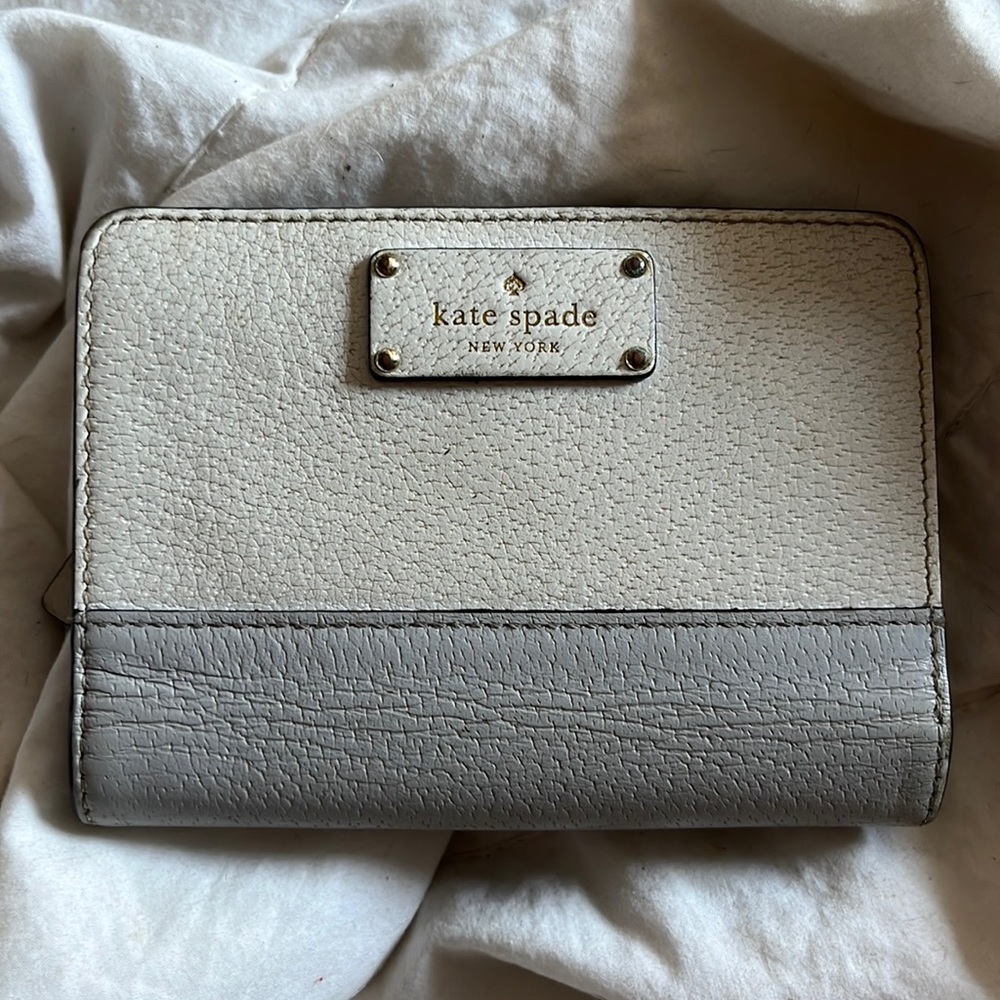 Kate spade folding wallet
